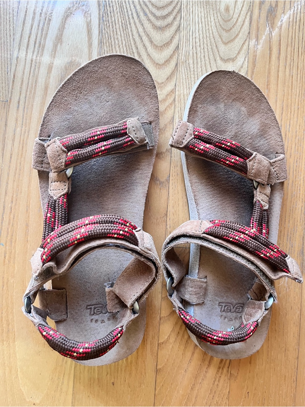 Teva vintage Brown Suede Sandals with Red straps mens size 10